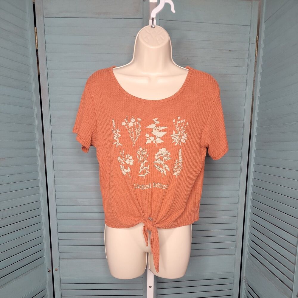Revive Shirt ~ Sz M  ~ Orange ~ Short Sleeve
